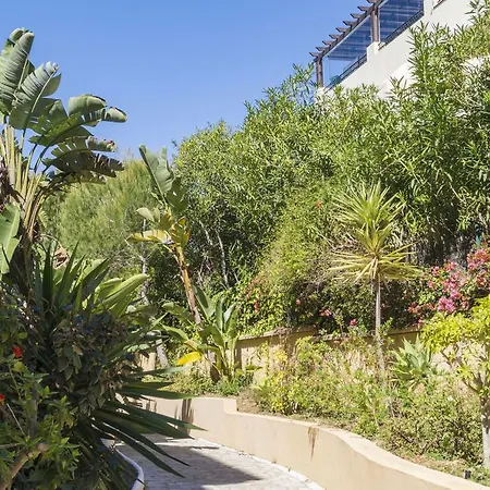 Residencial Genova Apartment